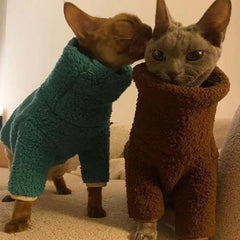 Kuscheliger Katzen-Rollkragenpullover
