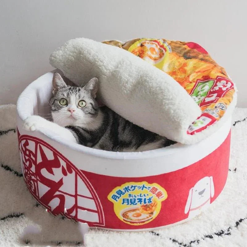 Japanische Ramen-Schüssel, süßes Katzenbett