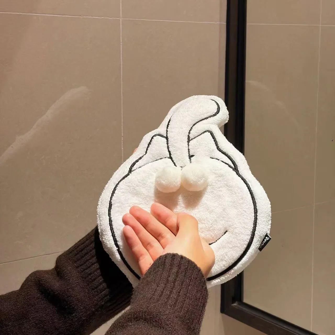 Toalla de mano colgante con forma de huevo de gato