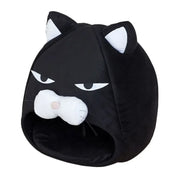 Griesgrämige schwarze Katze Katzenhöhle