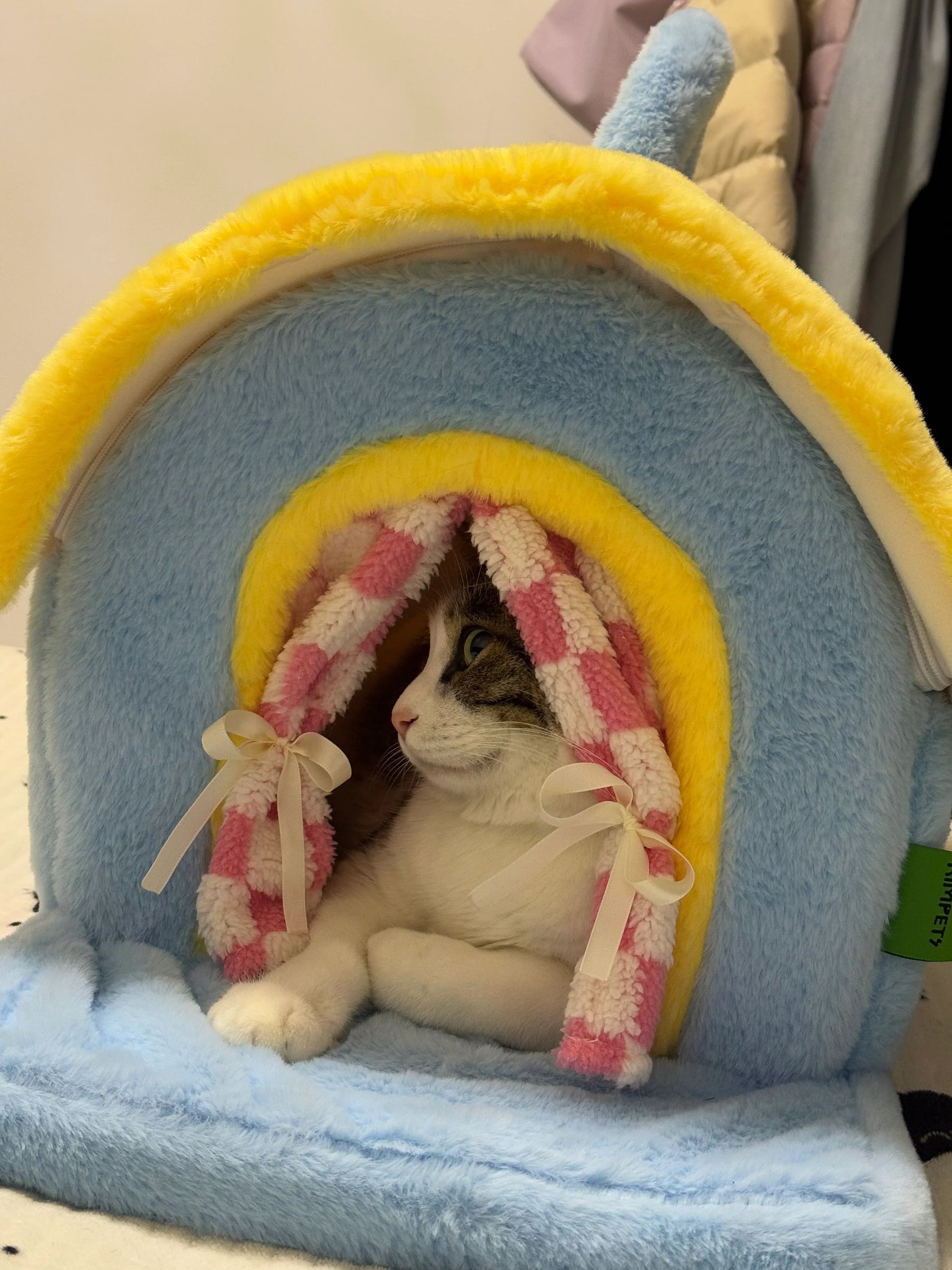 Portable Balcony Cat House