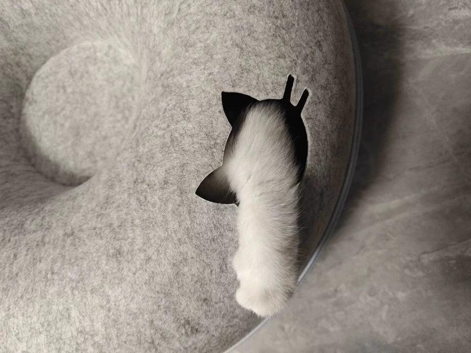 Cama túnel de fieltro para gatos CircleFun (estilo neumático cerrado y seguro)