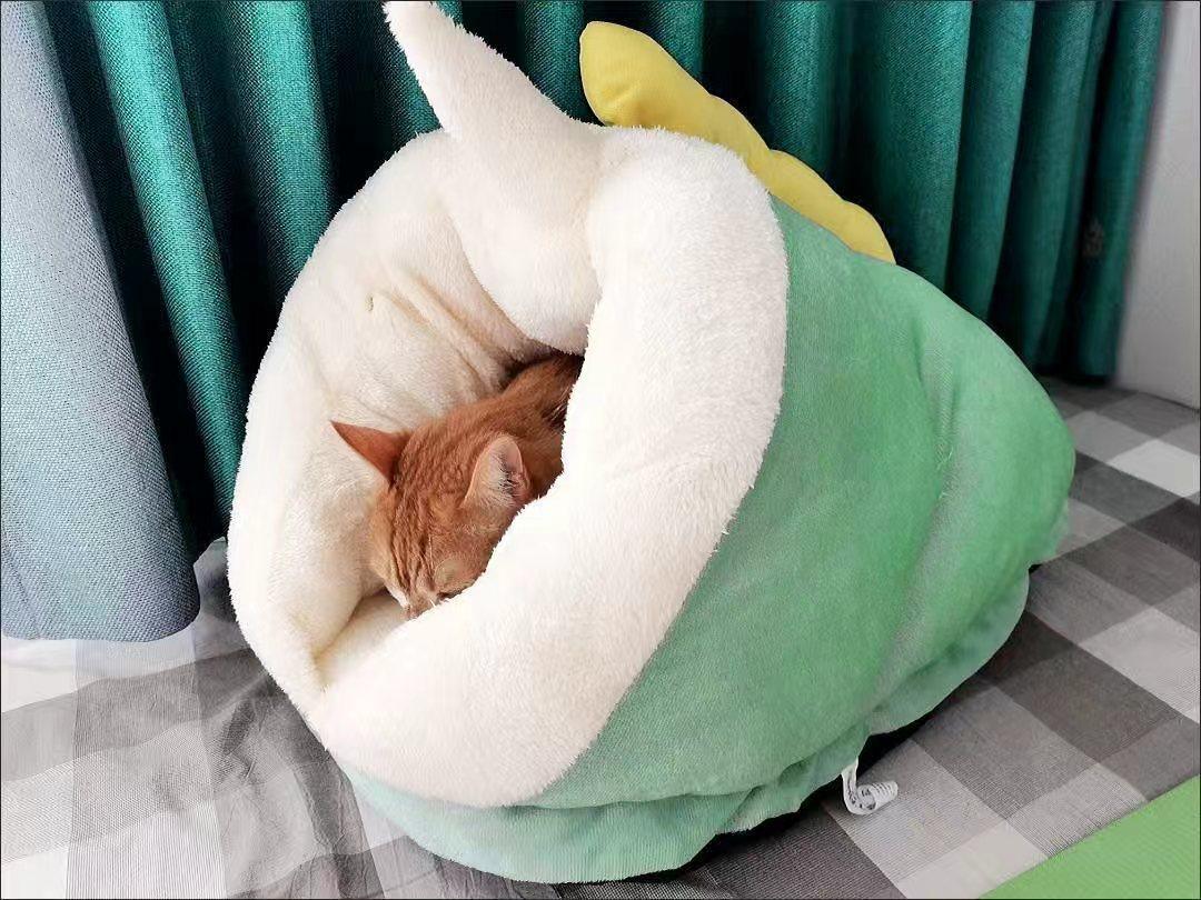 Monster Slipper Warm Nest