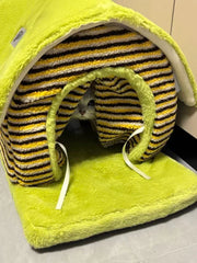 Portable Balcony Cat House