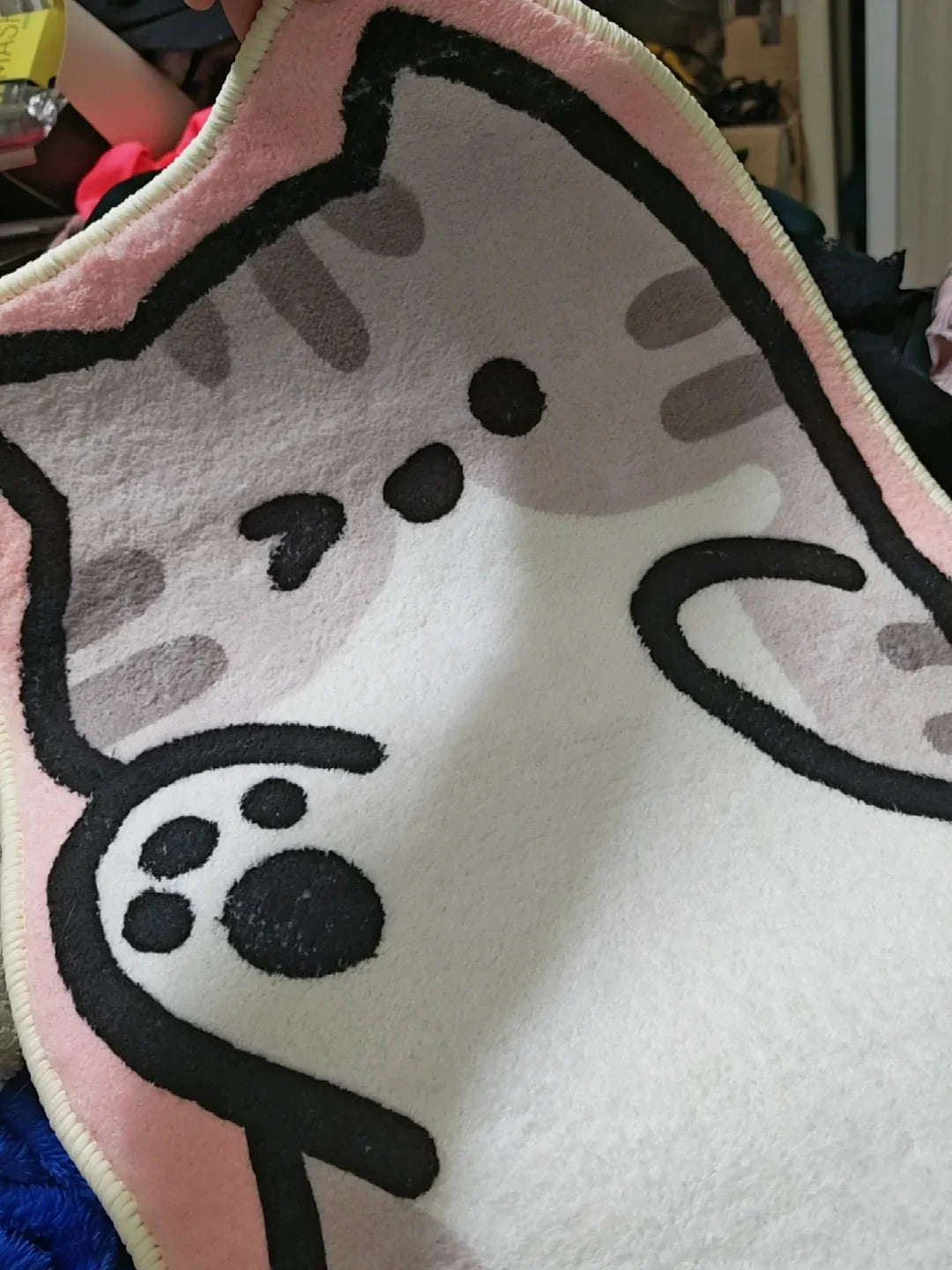 Alfombra para tumbarse con forma de gato