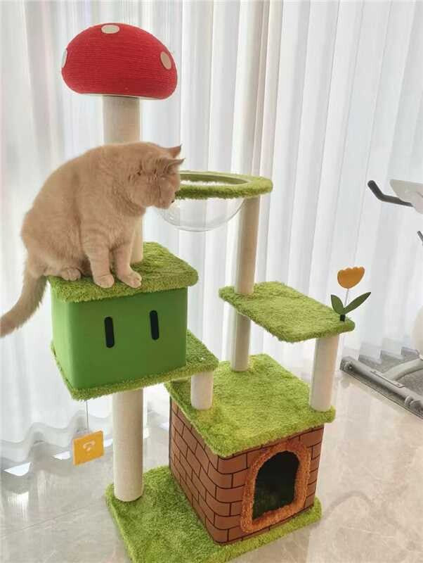 Katzenbaum mit Pilzmotiv im Mario Bros.-Stil