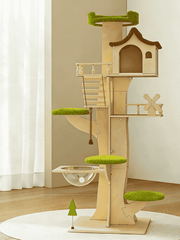Multifunktionaler Katzenbaum aus Massivholz im Waldbaumhaus-Stil