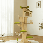 Multifunktionaler Katzenbaum aus Massivholz im Waldbaumhaus-Stil